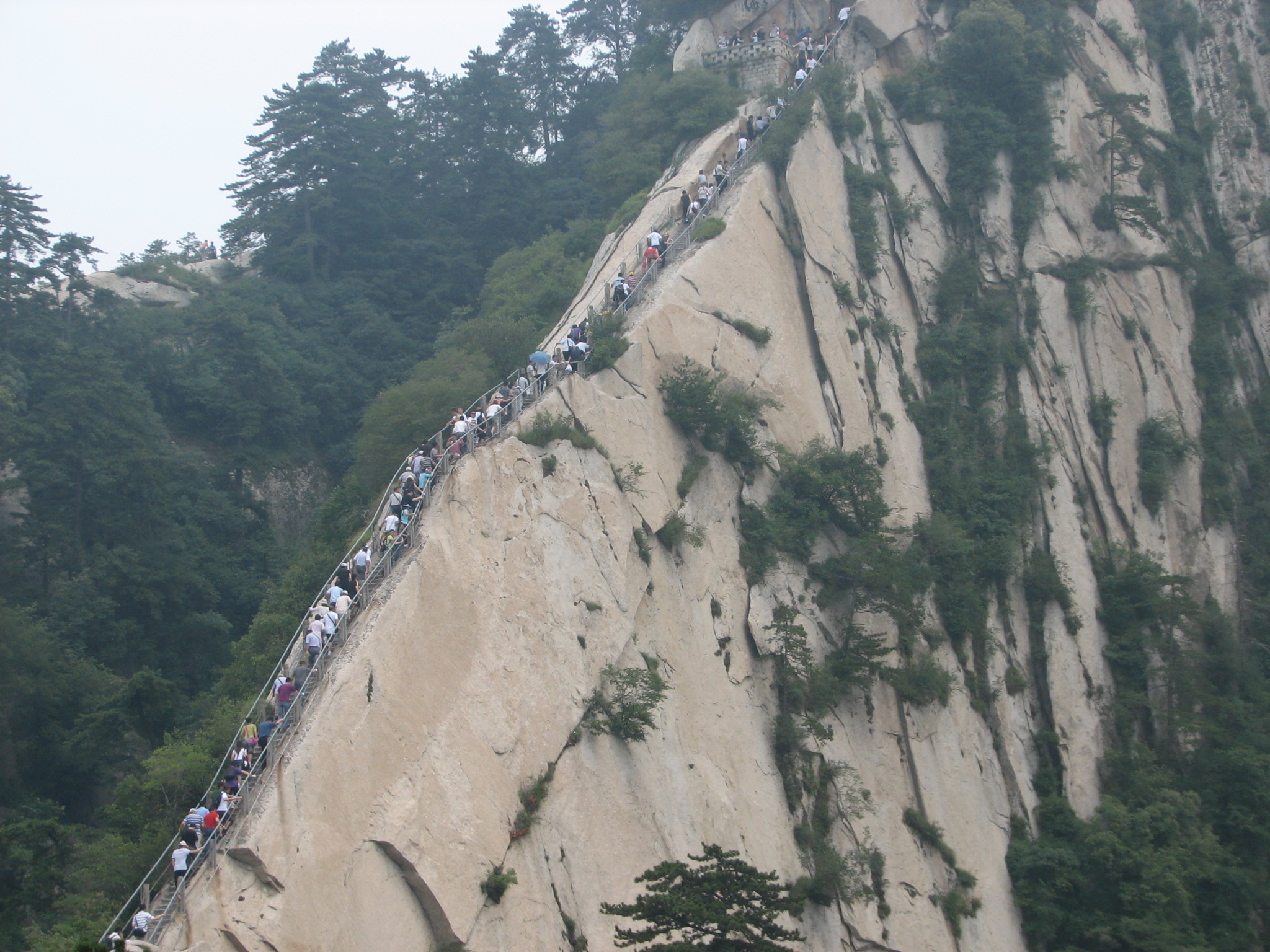 自古华山一条路