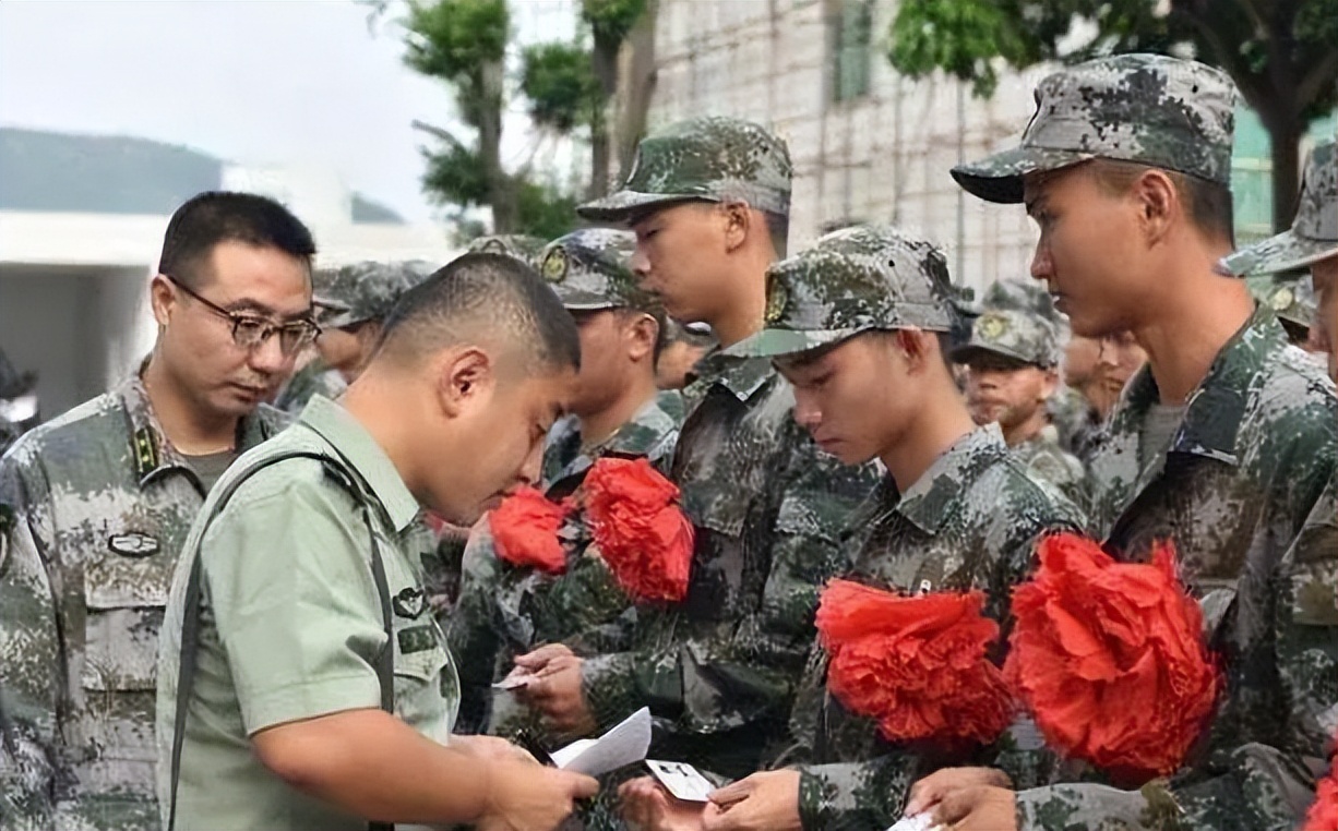 初中生能当兵吗